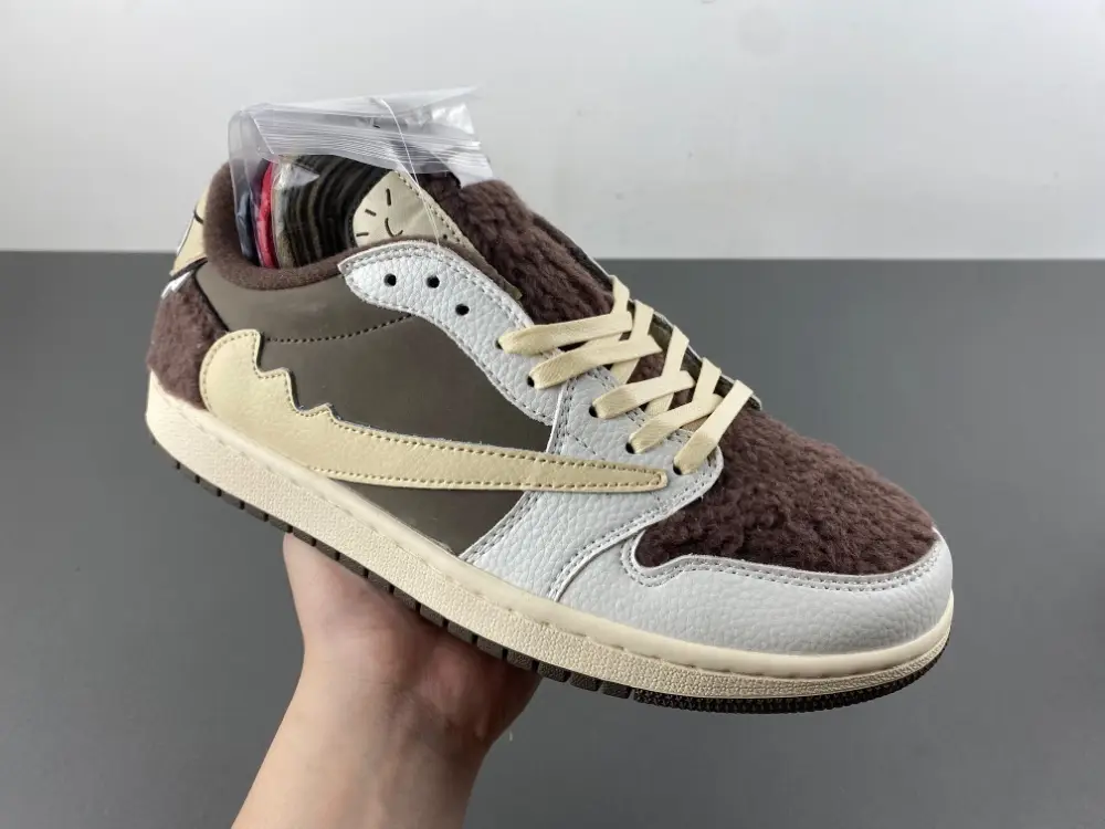 Travis Scott x Jordan Air Jordan 1 Low 