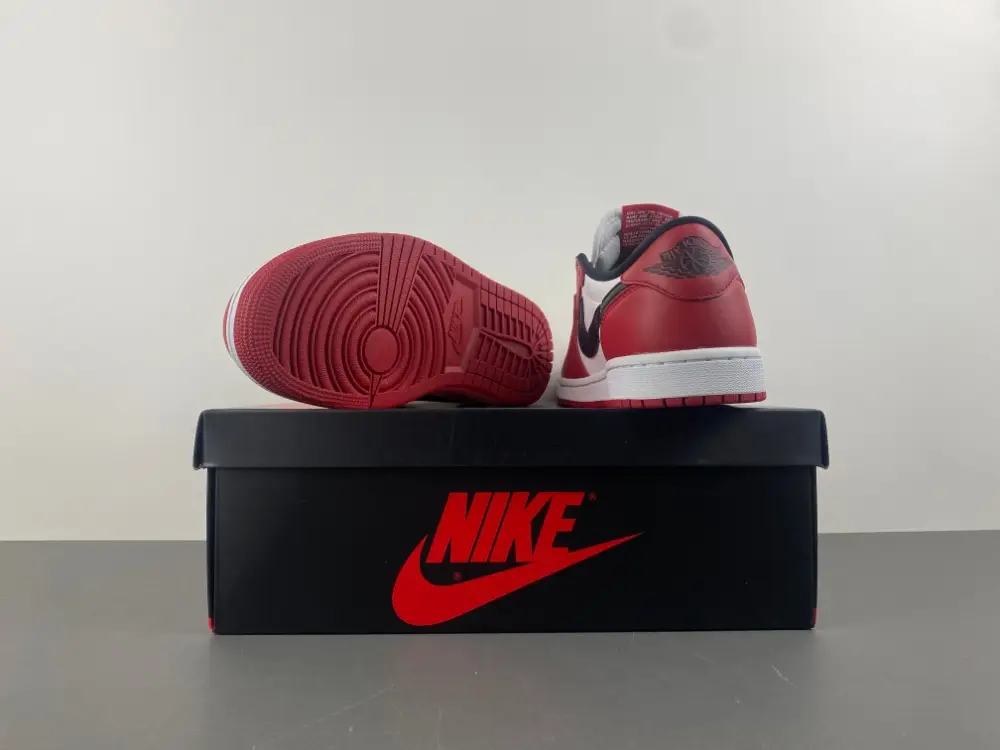 Air Jordan 1 Low OG 