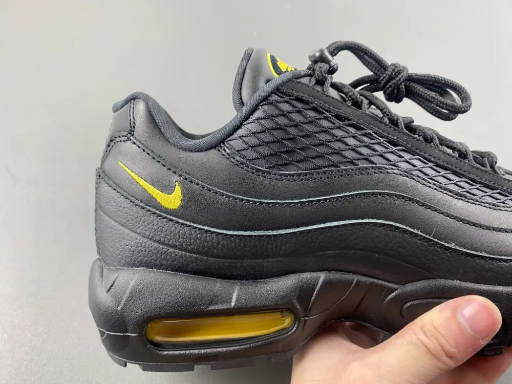 Corteiz x Air Max 95 SP 'Honey Blacks' 