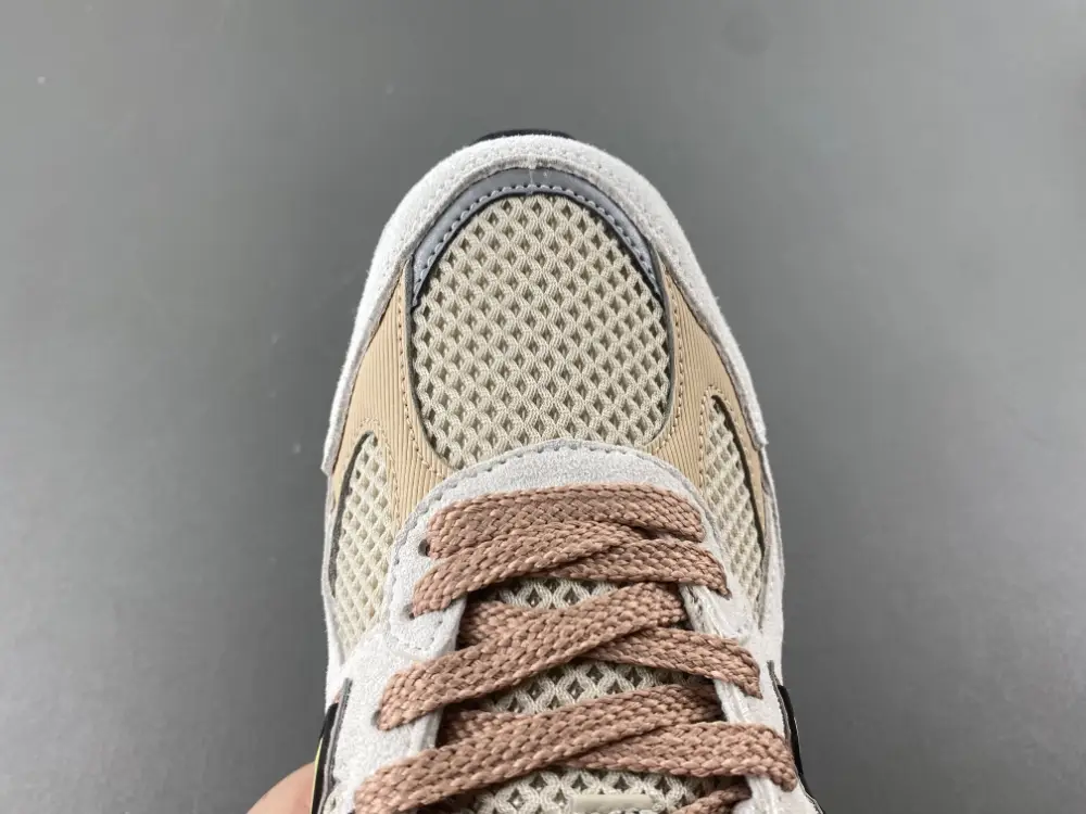 new balance 2010 
