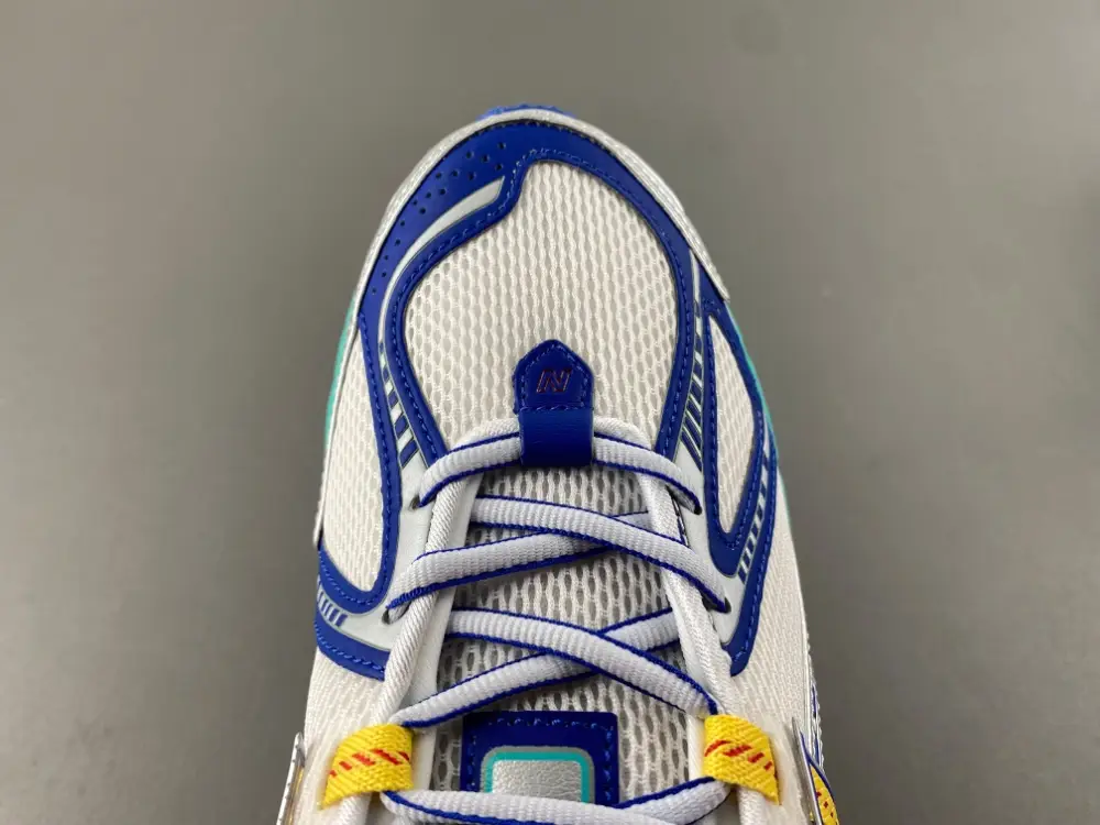 New Balance 1906 