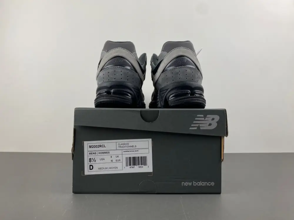 new balance NB M2002 