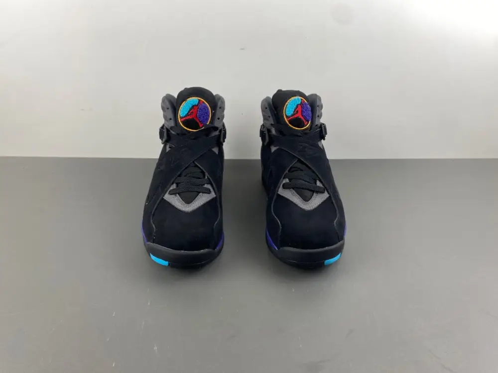 Air Jordan 8 