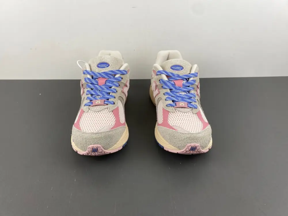 new balance NB M2002 