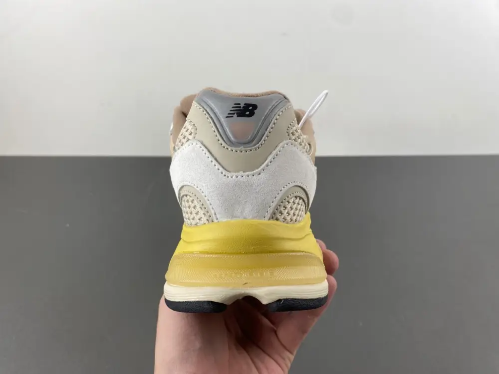 new balance 2010 