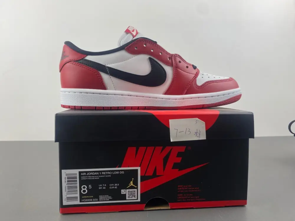 Air Jordan 1 Low OG 
