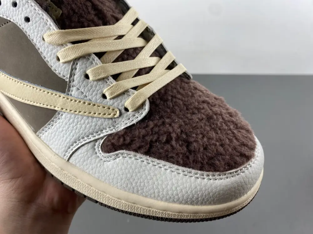 Travis Scott x Jordan Air Jordan 1 Low 