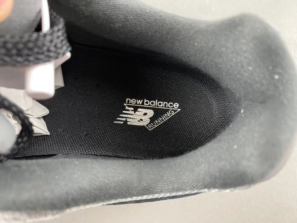 new balance NB M2002 