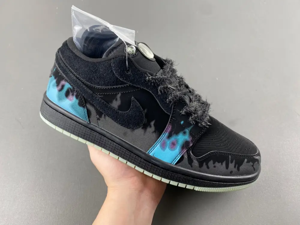Air Jordan 1 Low 