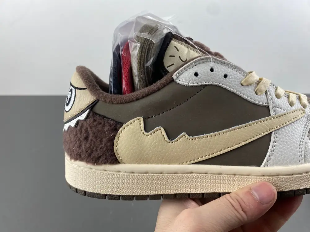 Travis Scott x Jordan Air Jordan 1 Low 