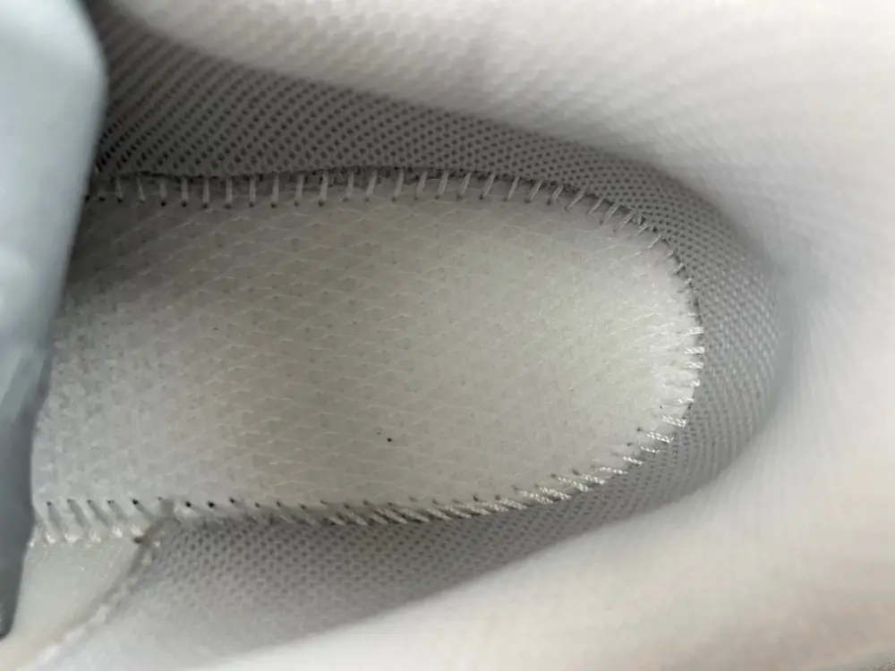 New Balance ABZORB 2000 