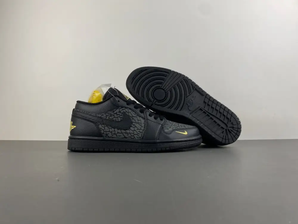 Air Jordan 1 Low 