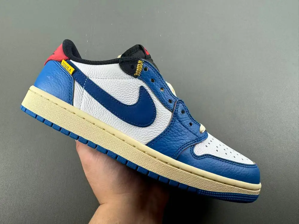 Air Jordan 1 Low UN 