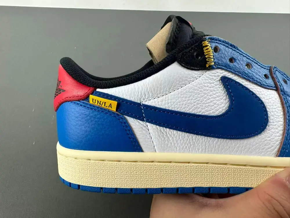 Air Jordan 1 Low UN 