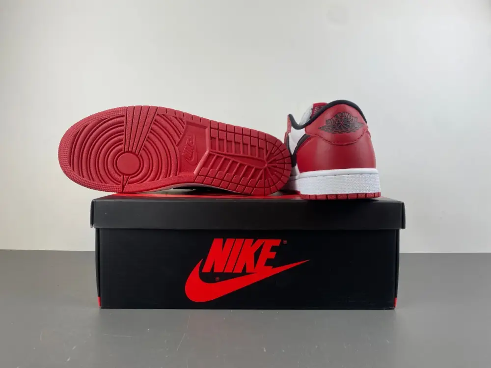 Air Jordan 1 Low OG 