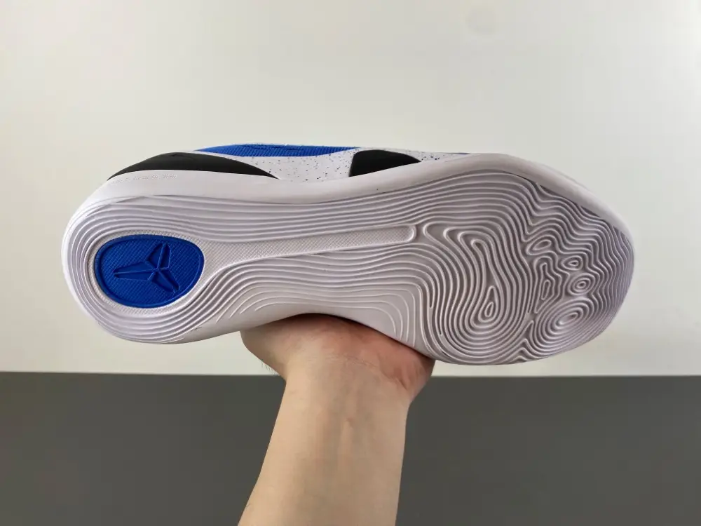 Nike Kobe 9 EM Protro