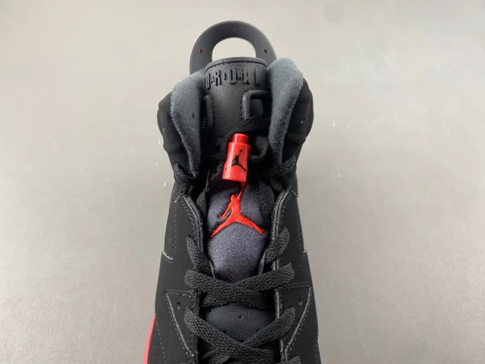 Air Jordan 6 