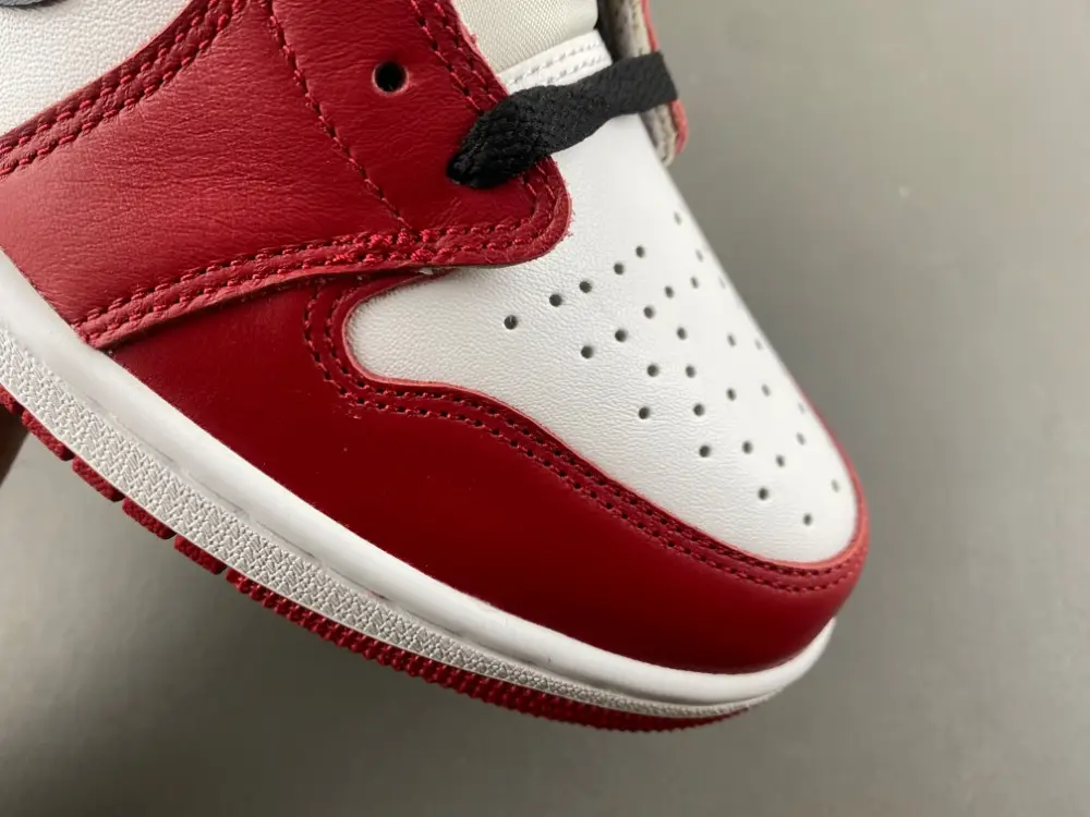 Air Jordan 1 Low OG 