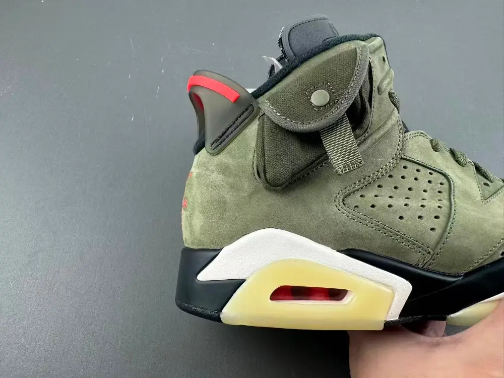 Travis Scott x Air Jordan 6 