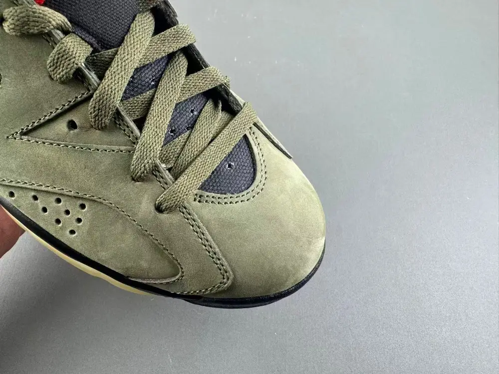 Travis Scott x Air Jordan 6 