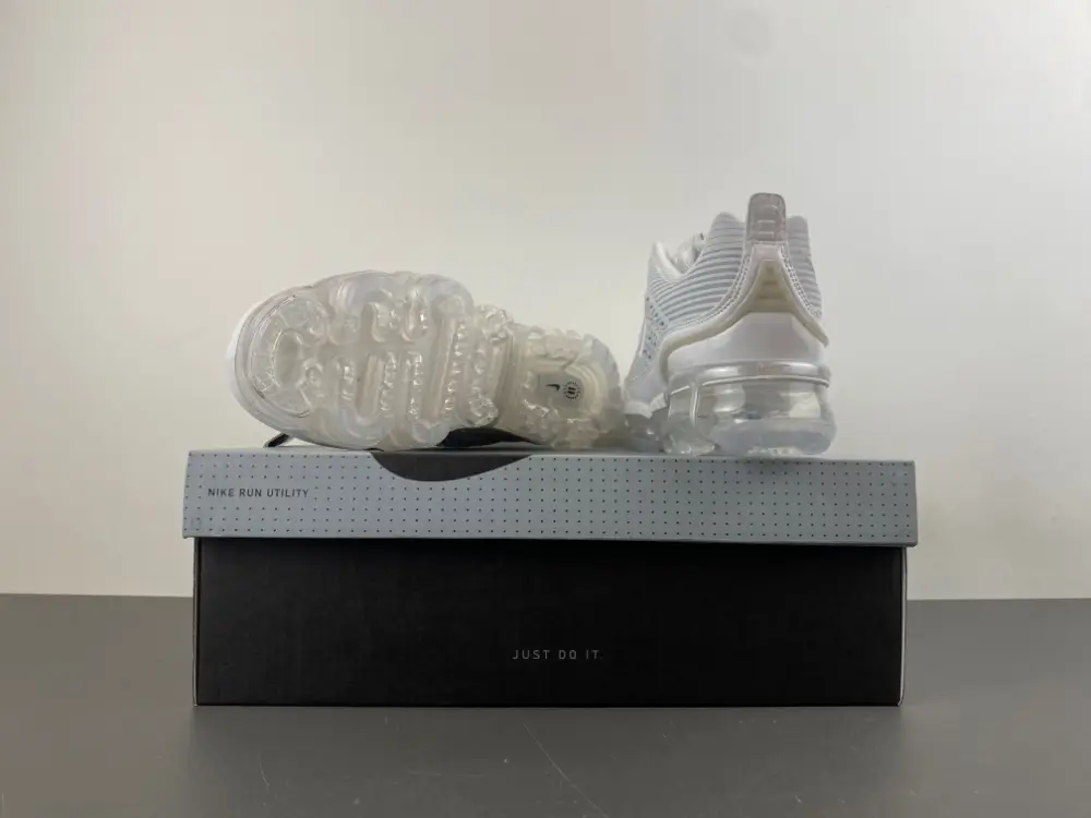 Nike VaporMax 360 