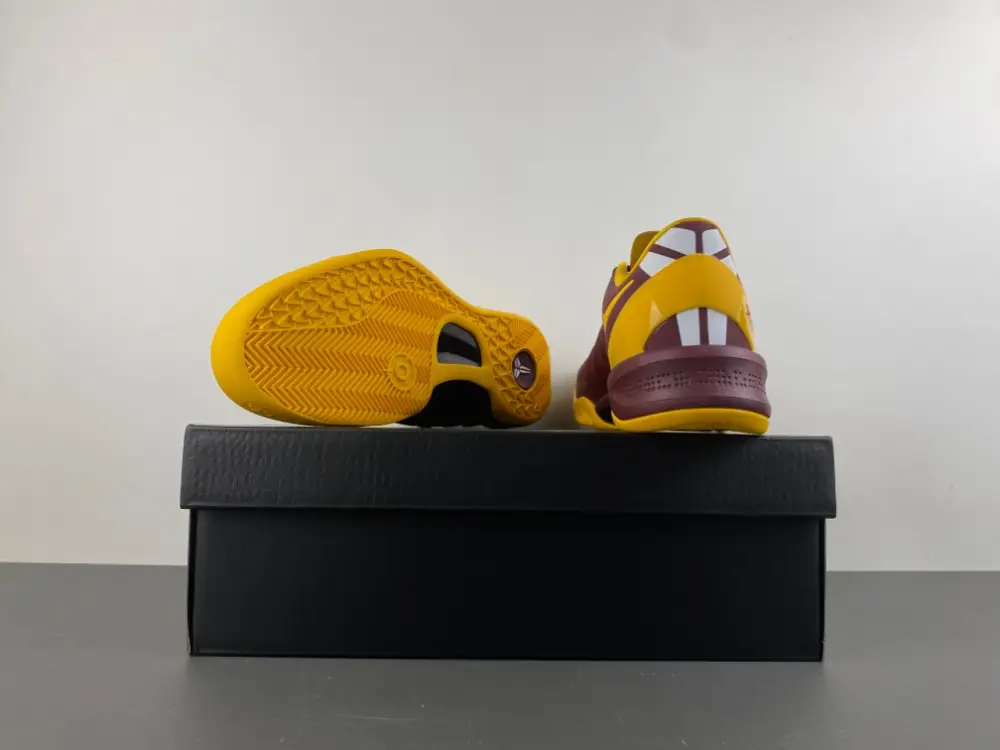 Nike Kobe 