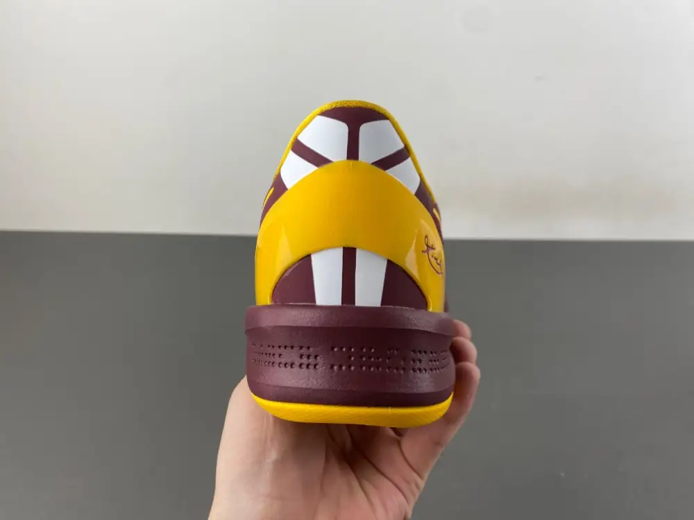 Nike Kobe 