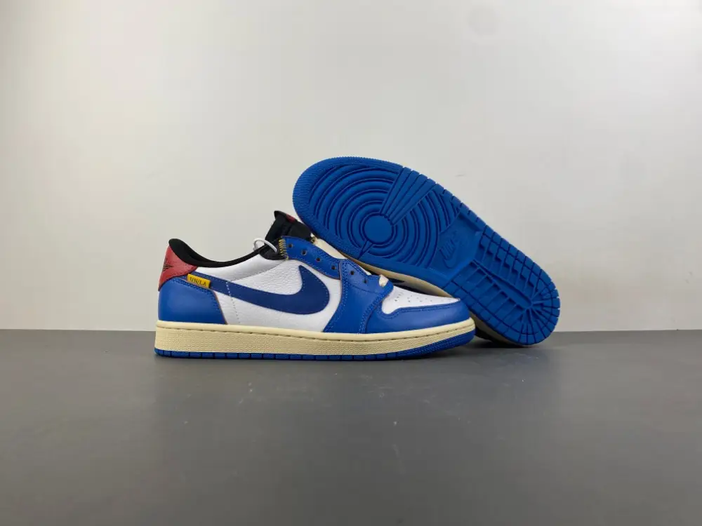 Air Jordan 1 Low UN 