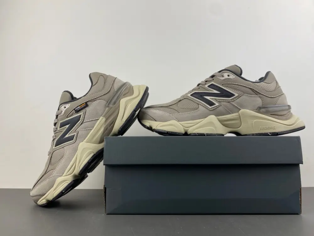 New Balance 9060 ' 