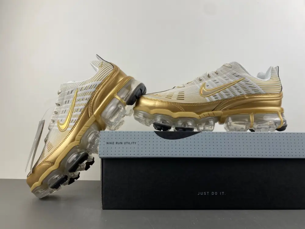 Nike Air VaporMax 360 'White Metallic Gold' 