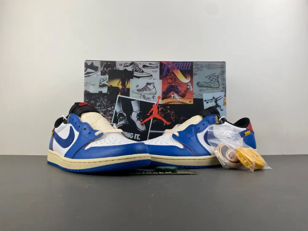 Air Jordan 1 Low UN 