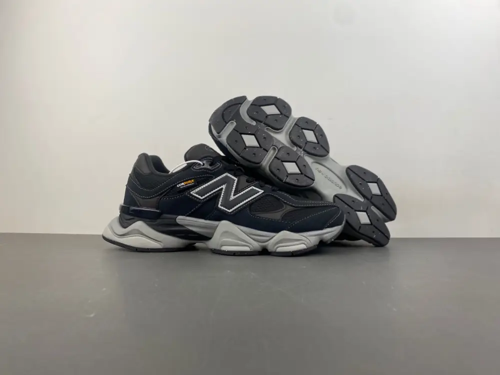 New Balance 9060 ' 