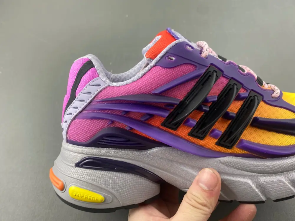 Pharrell Williams x adidas Adistar Jellyfish 