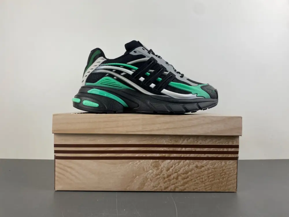 Adidas Originals Adistar Jellyfish 