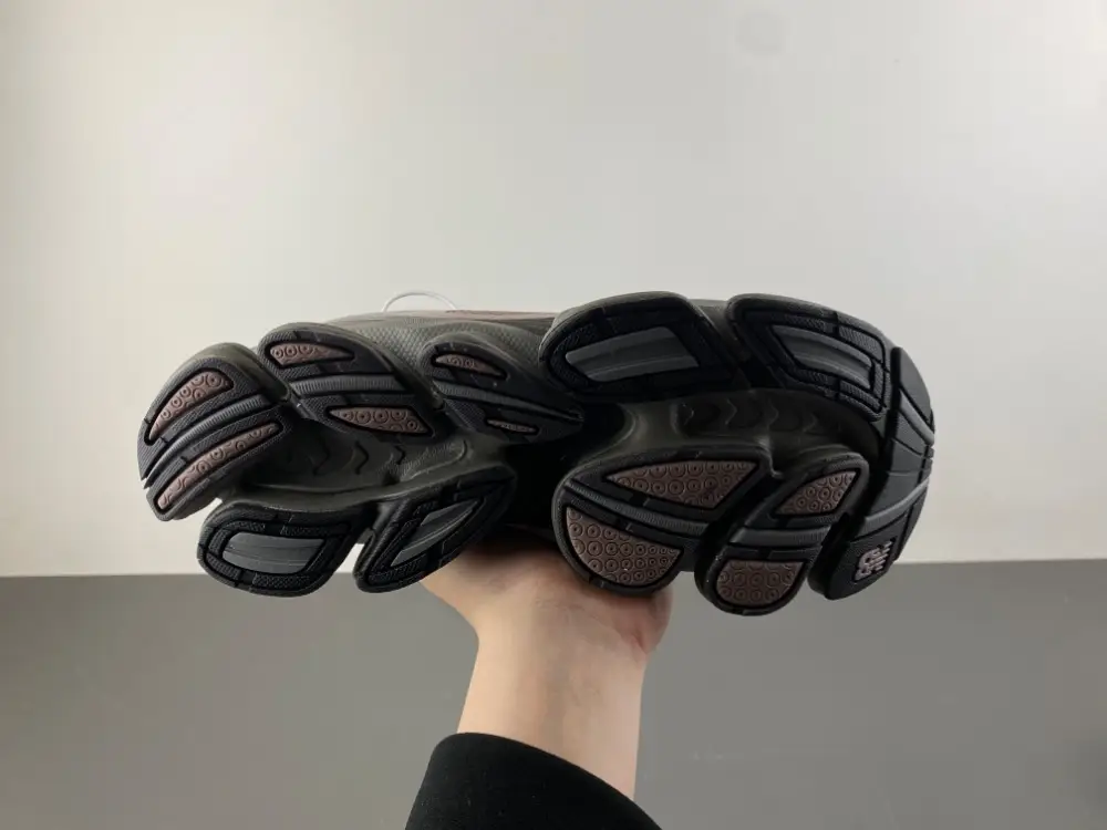 New Balance ABZORB 2000 