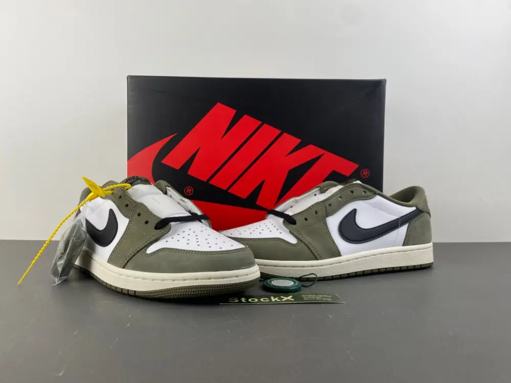 Air Jordan 1 Low OG  FCB2714