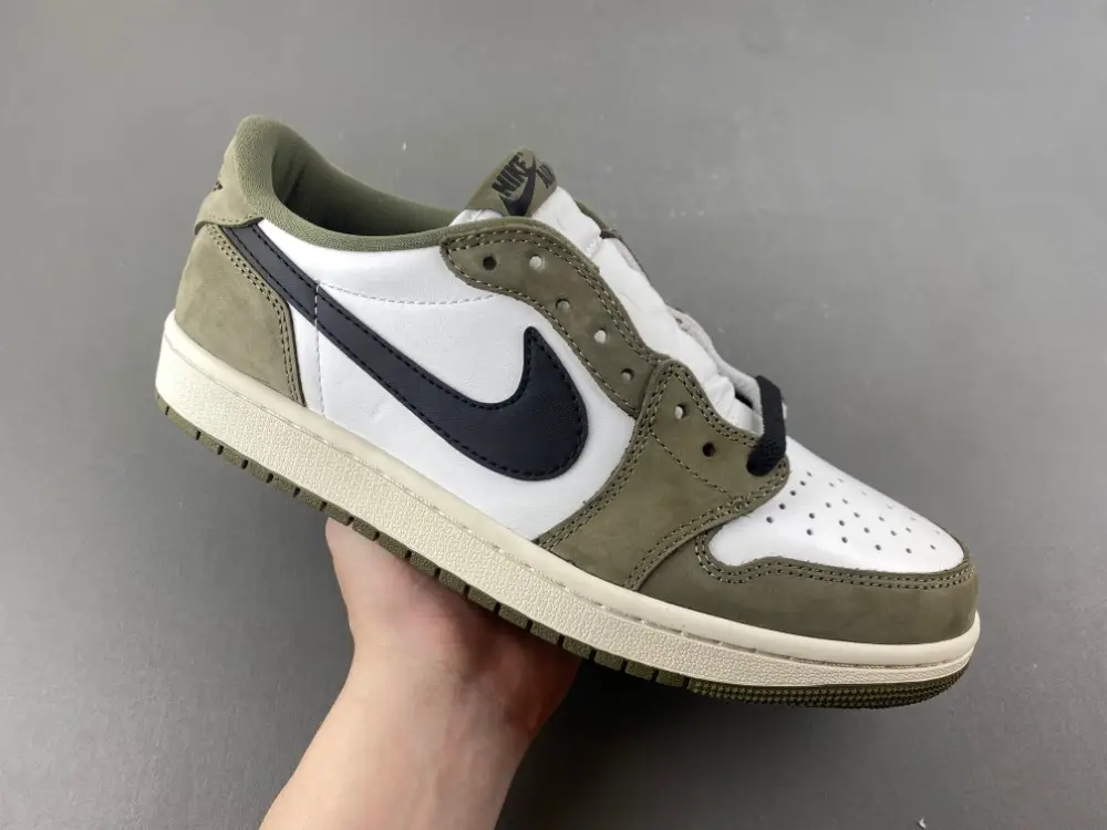 Air Jordan 1 Low OG 