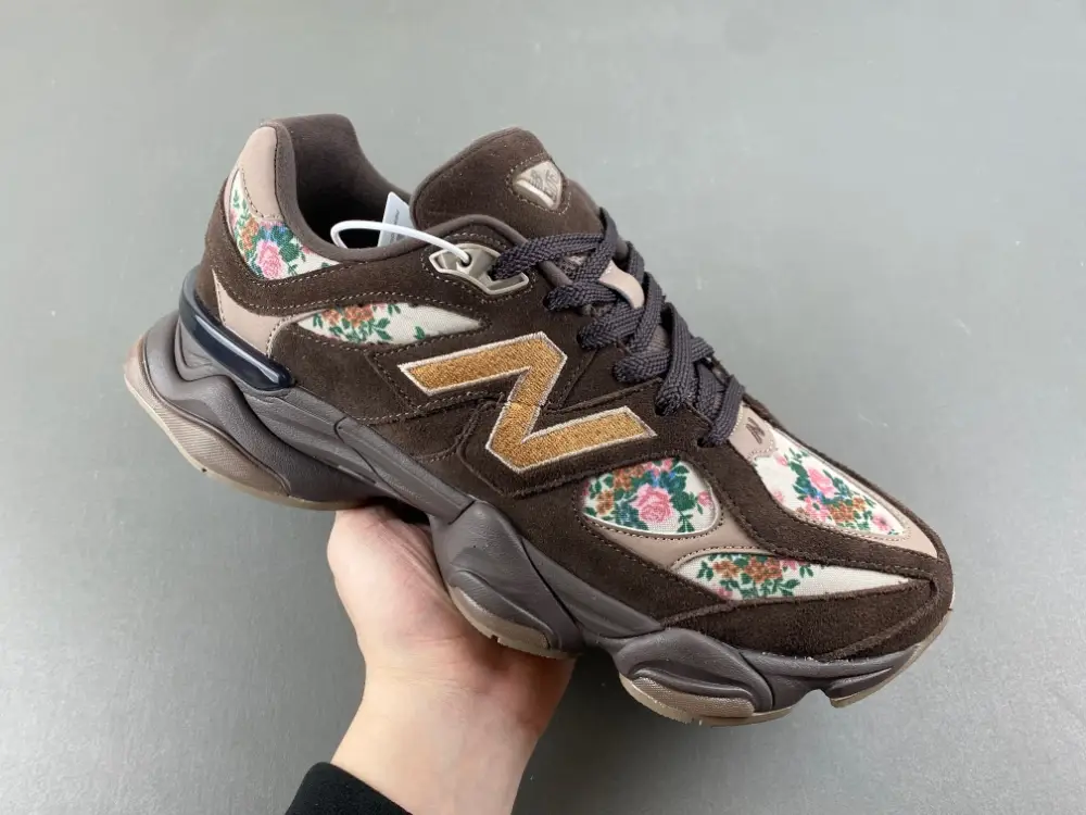 New Balance 9060 