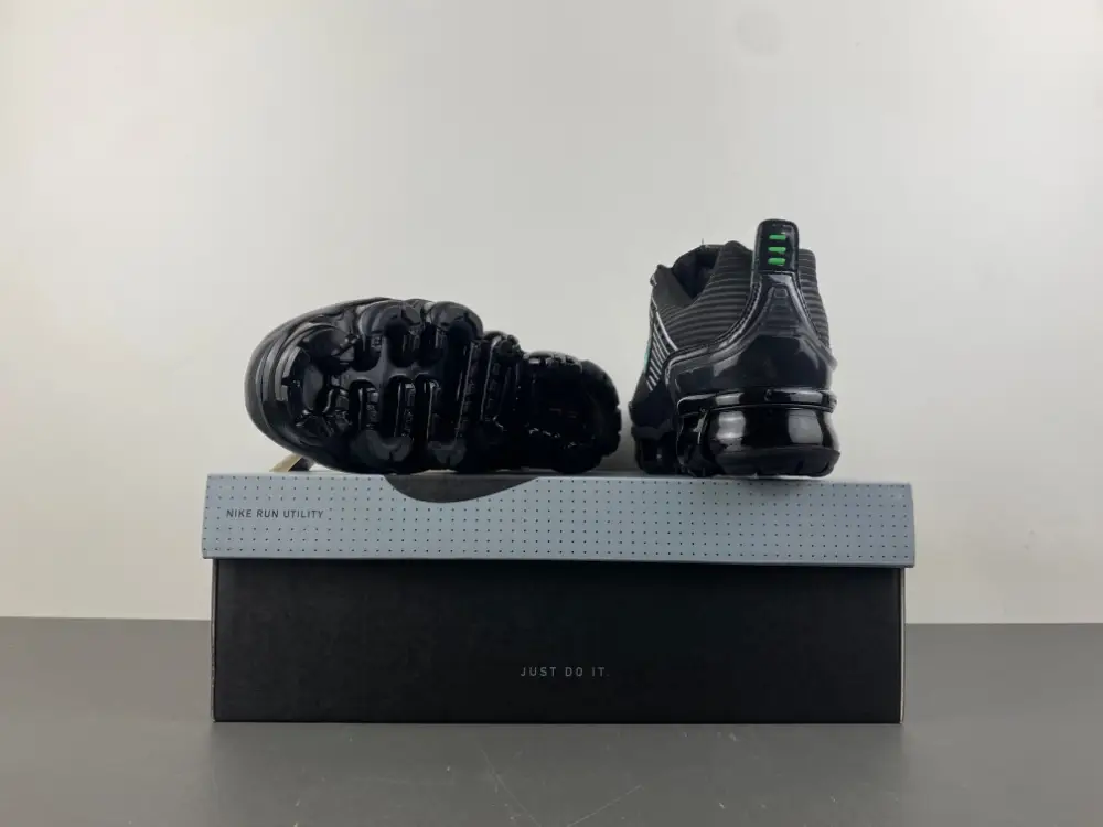 Nike Air VaporMax 360 'Green Strike' 