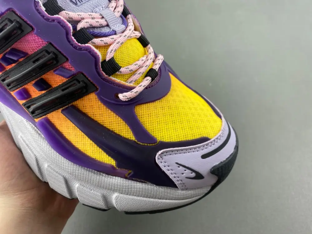 Pharrell Williams x adidas Adistar Jellyfish 