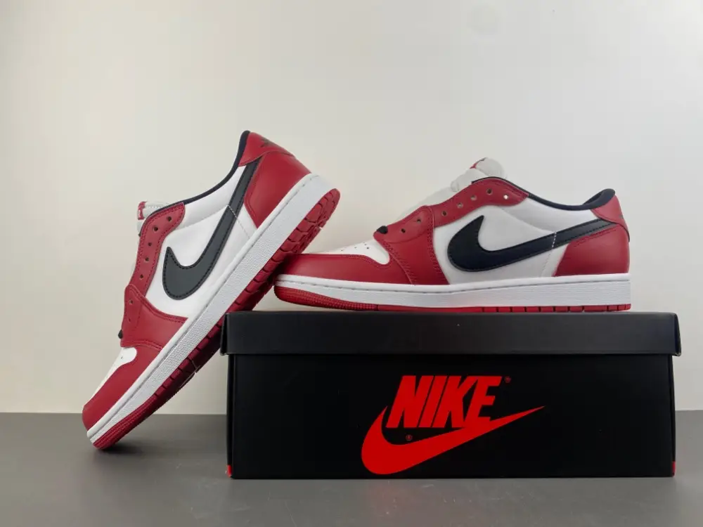 Air Jordan 1 Low OG 