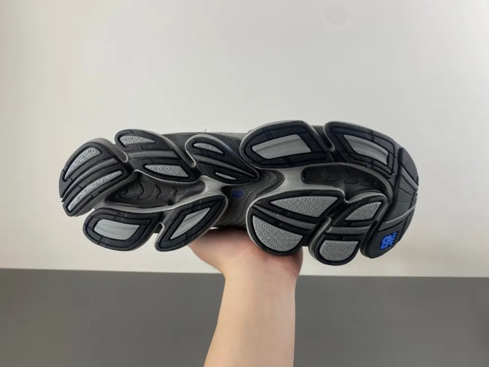 New Balance ABZORB 2000 