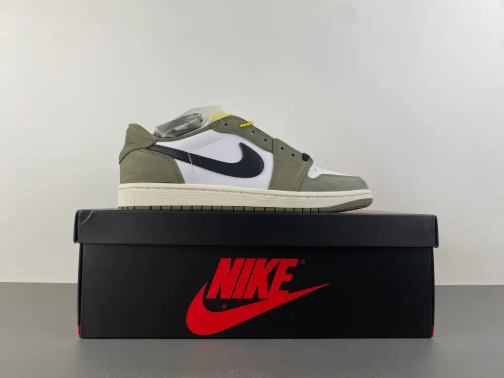 Air Jordan 1 Low OG 
