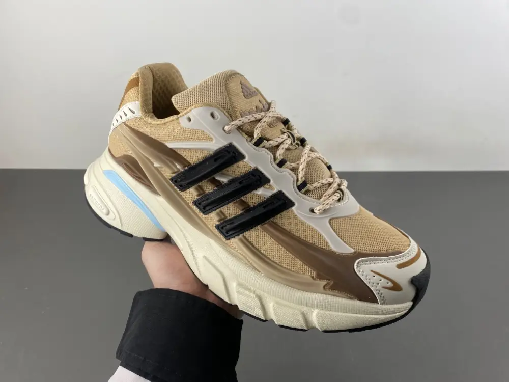 Pharrell Williams x adidas Adistar Jellyfish 