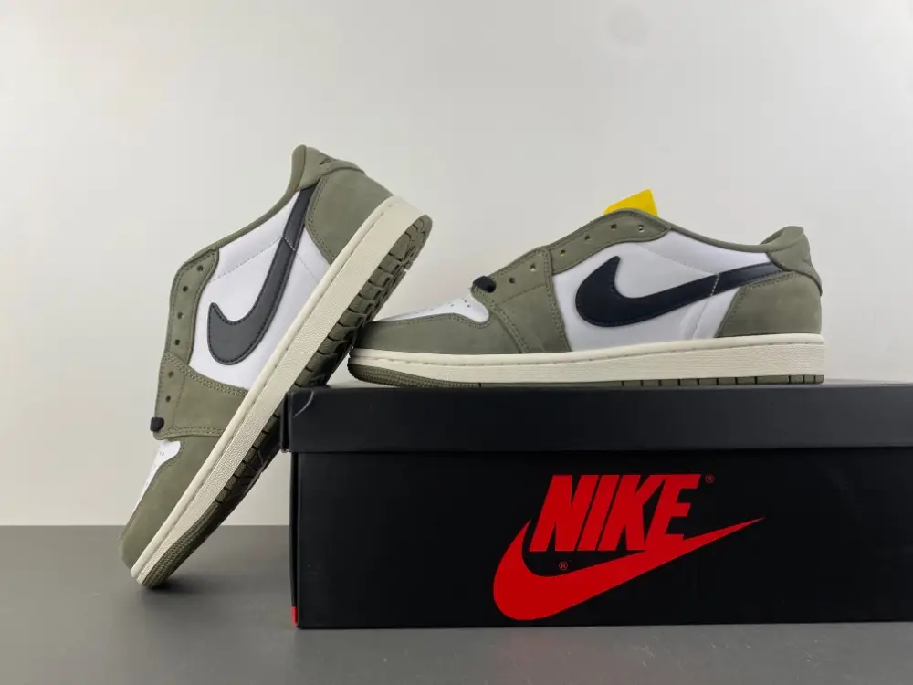 Air Jordan 1 Low OG 