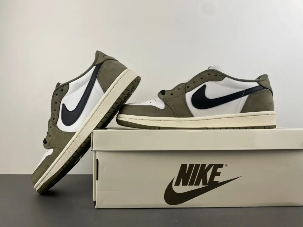 Air Jordan 1 Low OG 