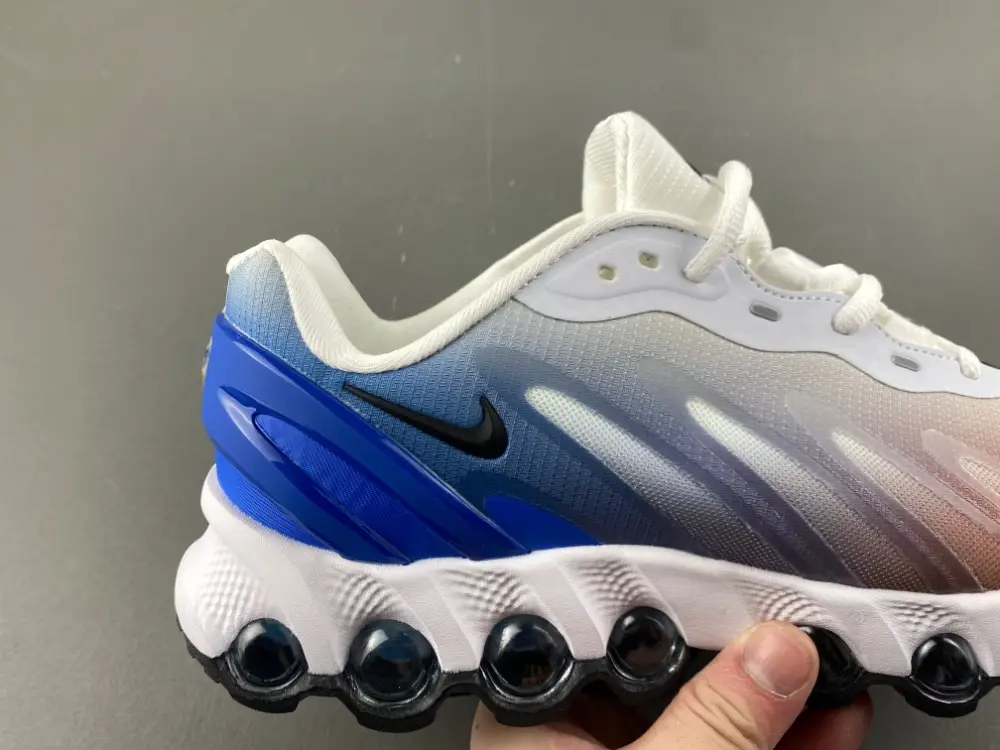 Nike Air Max DN8 'Safety Orange Game Royal'DN 8 
