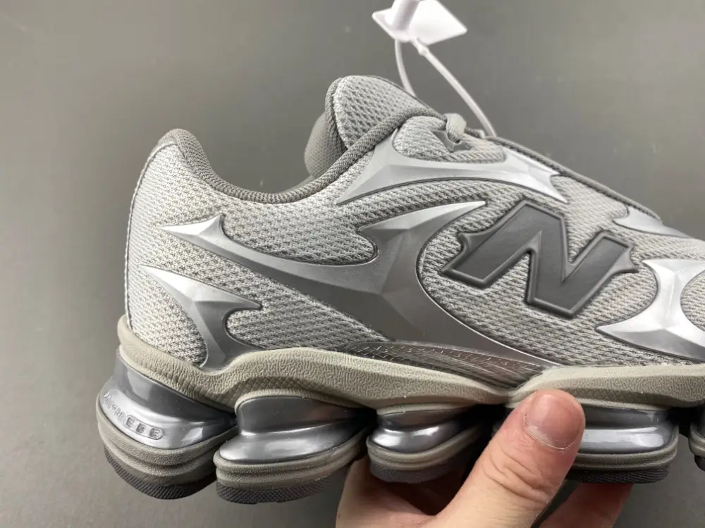 New Balance ABZORB 2000 