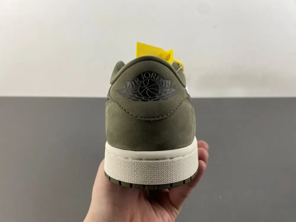 Air Jordan 1 Low OG 