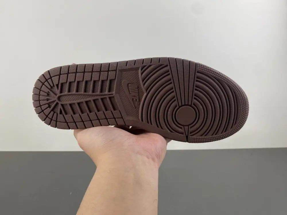 Air Jordan 1 Low SE CNY 